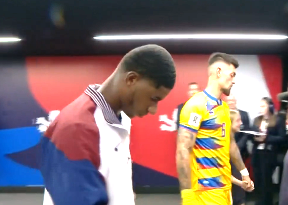 另一场重要, 中也能带着, AA