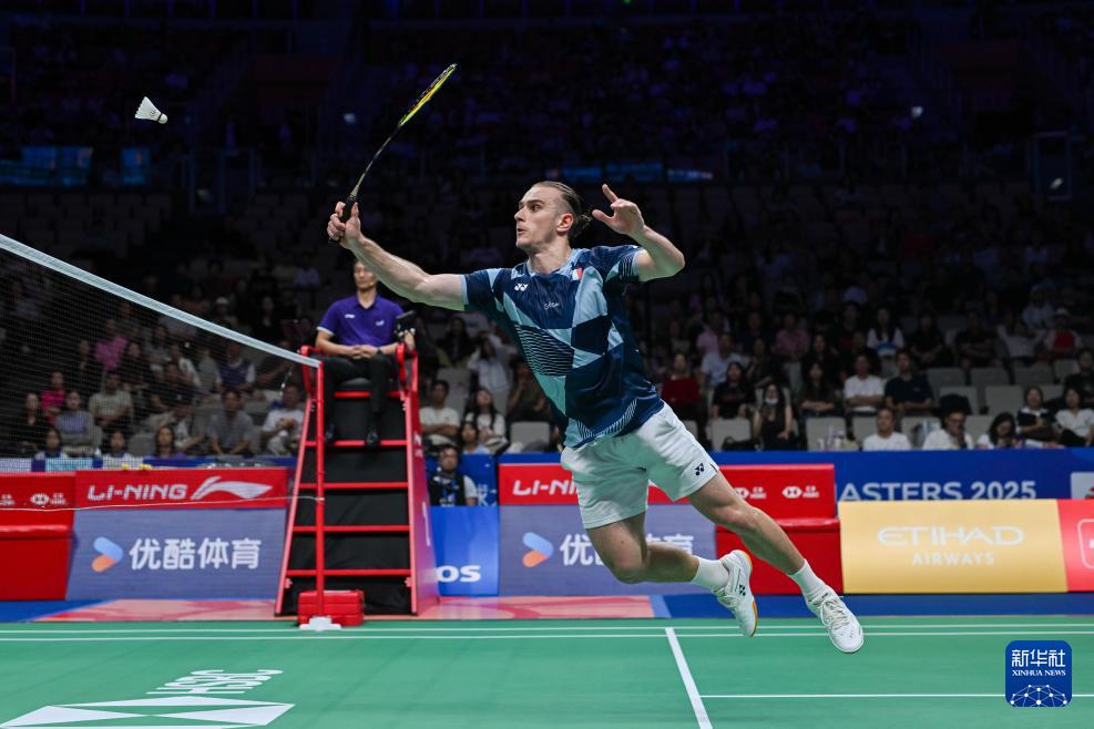 手拉尼耶, 八分之一决, 赛中