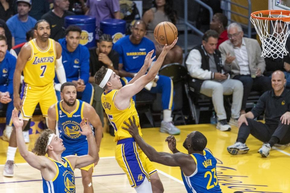 波杰姆斯基, 东契奇金鸡